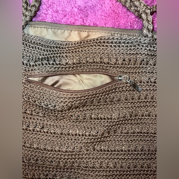 The Sak Originals Crochet Shoulder Purse Bag Lined Zip Closure Brown Beige - Picture 2 of 12